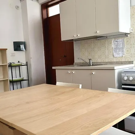 M019 Marcelli, Trilocale Con Giardino *