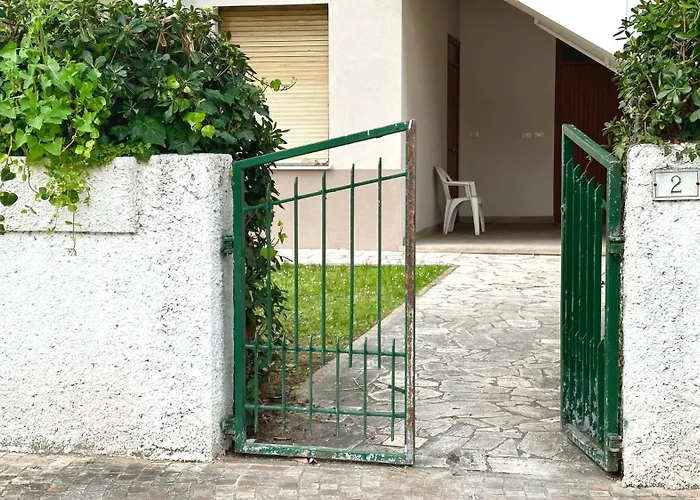 M019 Marcelli, Trilocale Con Giardino Apartamento